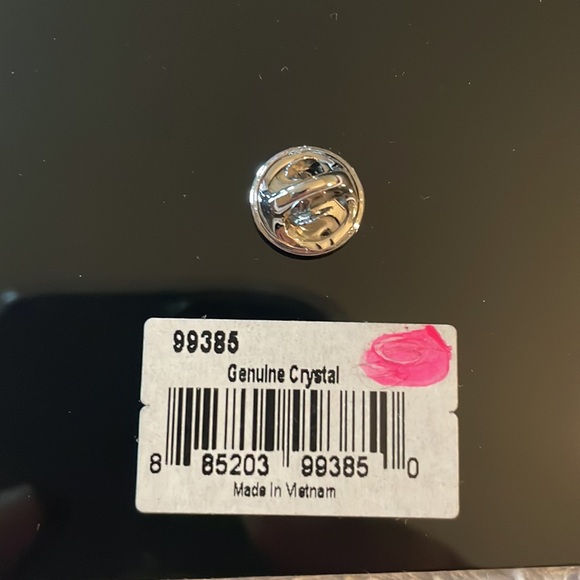 Double Heart Pin - Picture 2 of 2